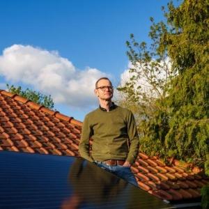 Slimme buur Jan Dirk verduurzaamt zijn huis